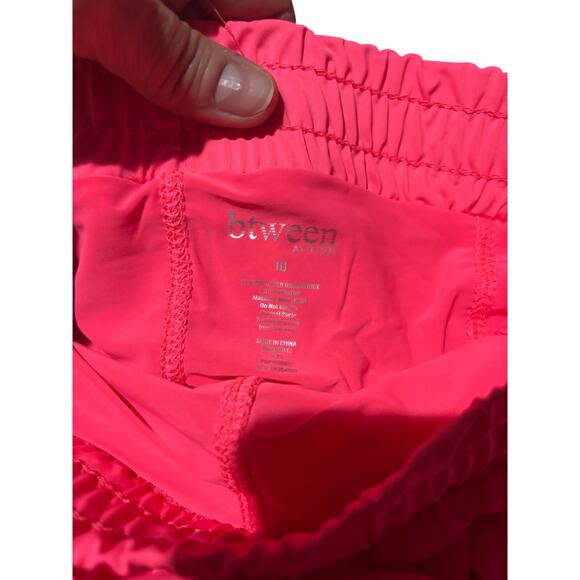 Btween 10 running shorts silkie with under short attached nwt perfect - Picture 4 of 6